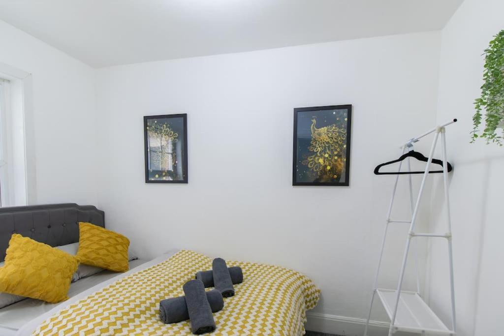 Open Mind Property - Southsea With Free Parking Portsmouth Exterior photo