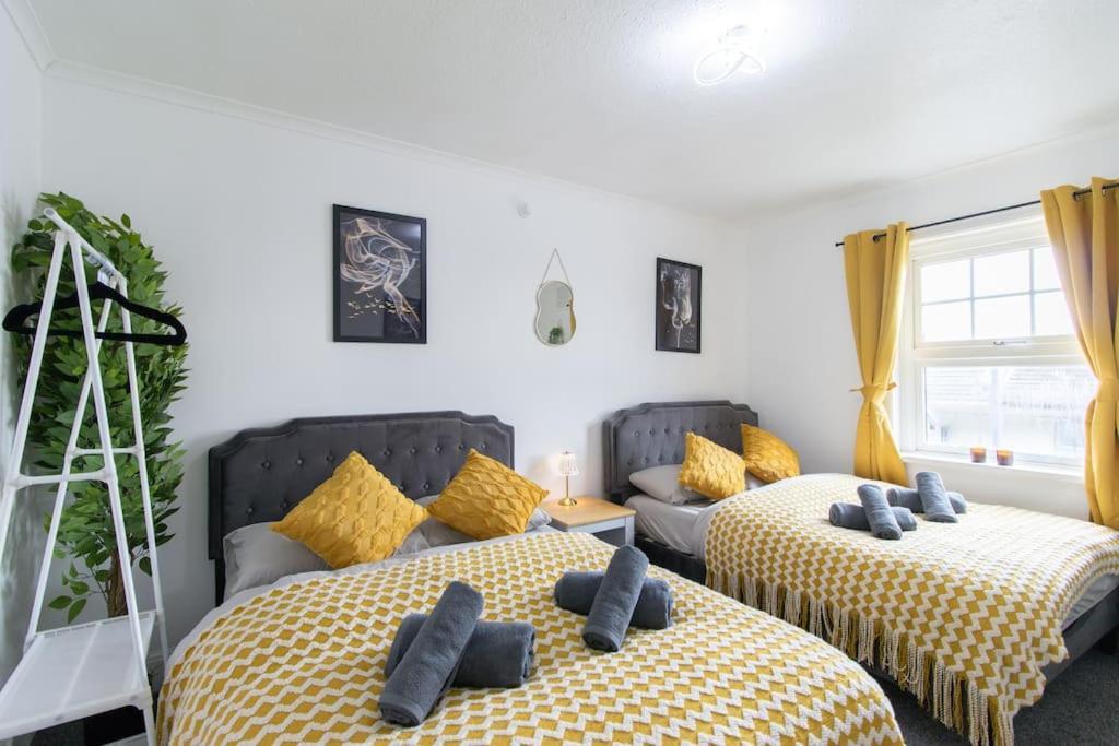 Open Mind Property - Southsea With Free Parking Portsmouth Exterior photo